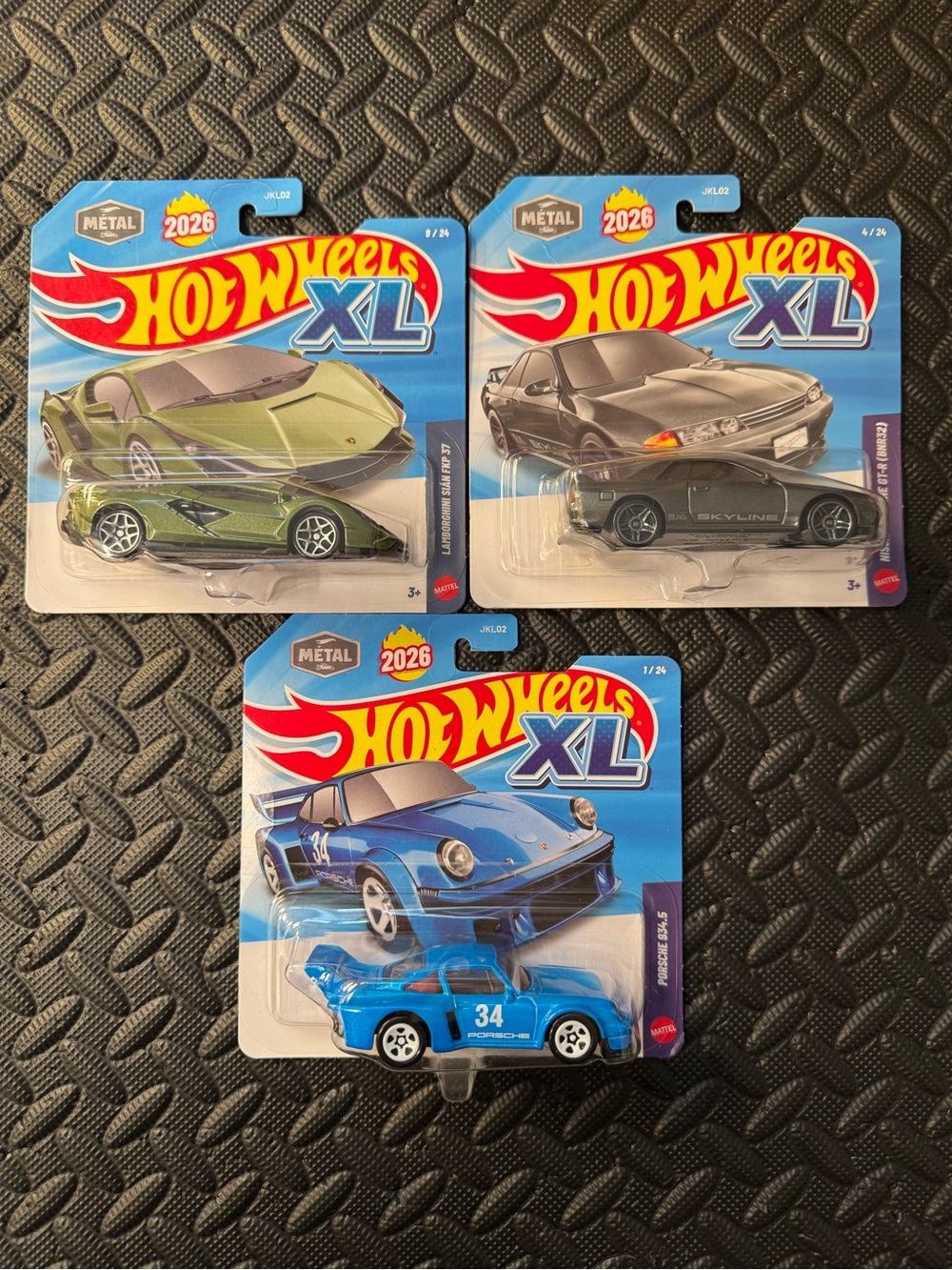 Hot Wheels XL 3 car bundle